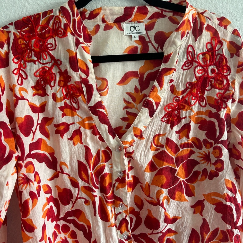 Chic Collection Blouse - Picture 2 of 4